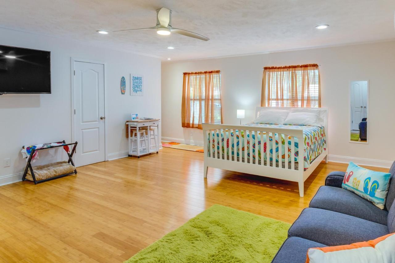Gulf Breeze Vacation Rental For 2 With Pool Access! Exterior foto