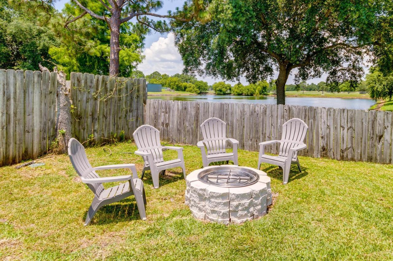 Gulf Breeze Vacation Rental For 2 With Pool Access! Exterior foto